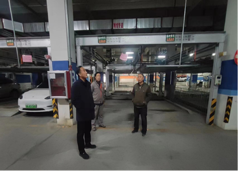 集團公司總經(jīng)理助理祁紅軍到柳林安置區督導消防整改工作