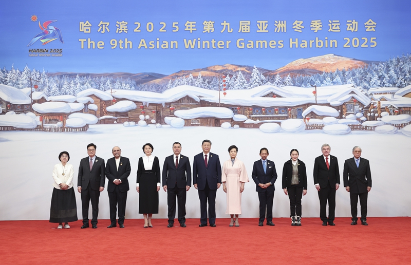 習近平和彭麗媛為出席哈爾濱第九屆亞洲冬季運動(dòng)會(huì )開(kāi)幕式的國際貴賓舉行歡迎宴會(huì )